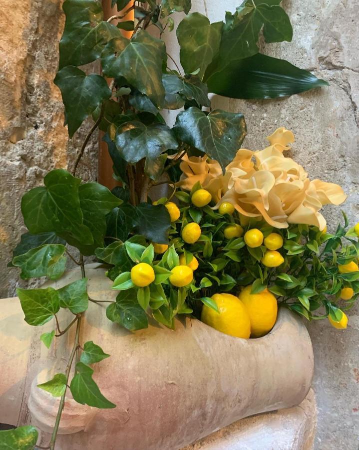 Lemon Ortigia * Syracuse